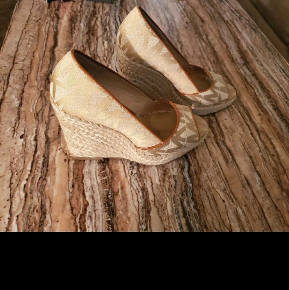 Michael Kors Wedges 6 1/2